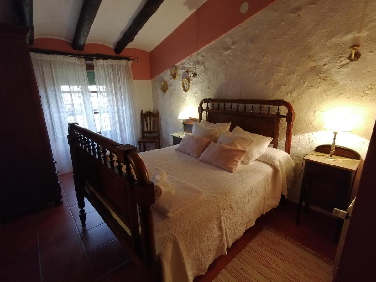 Bed and Breakfast Cal Pons Prades Zewnętrze zdjęcie