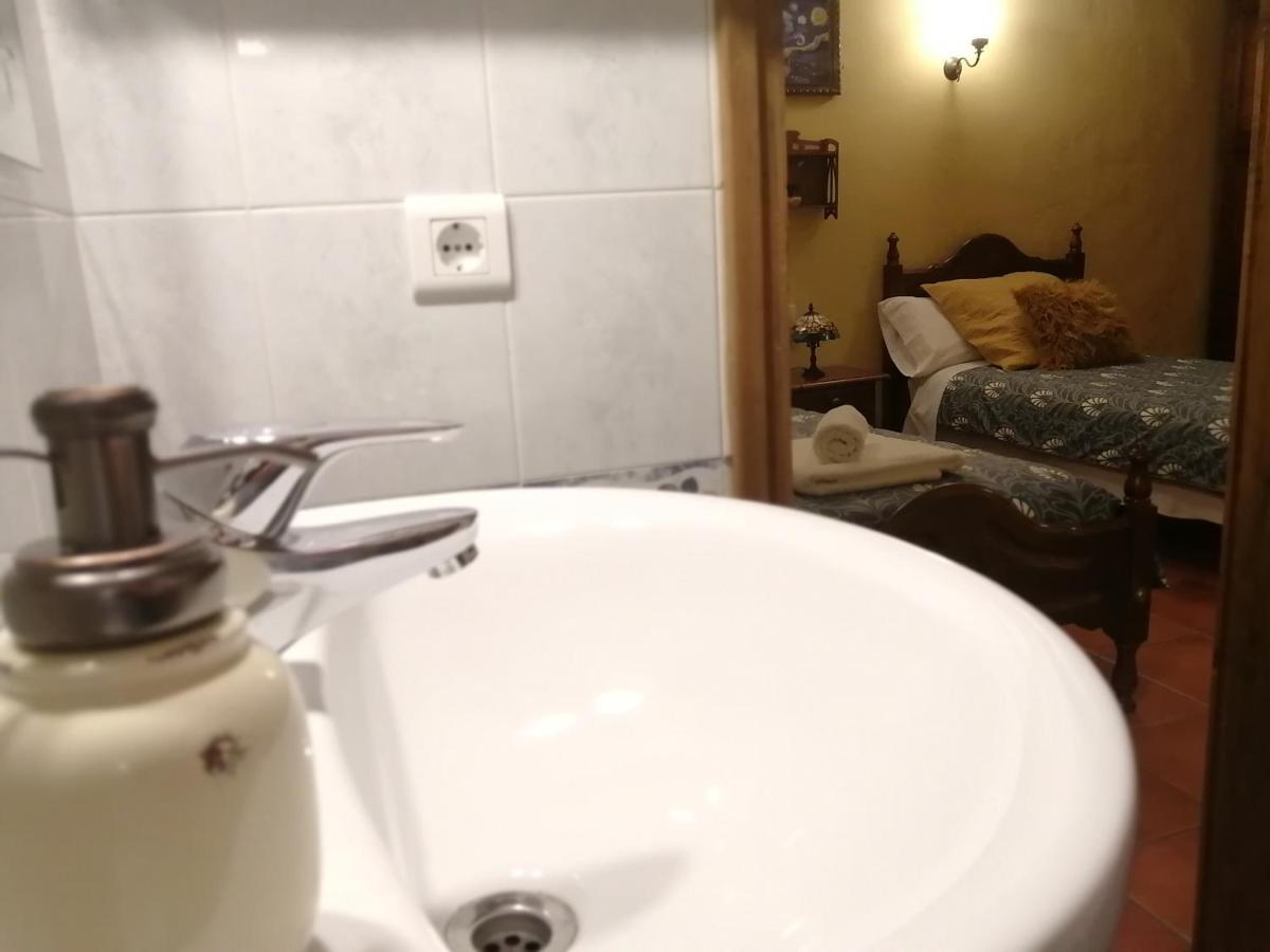 Bed and Breakfast Cal Pons Prades Zewnętrze zdjęcie