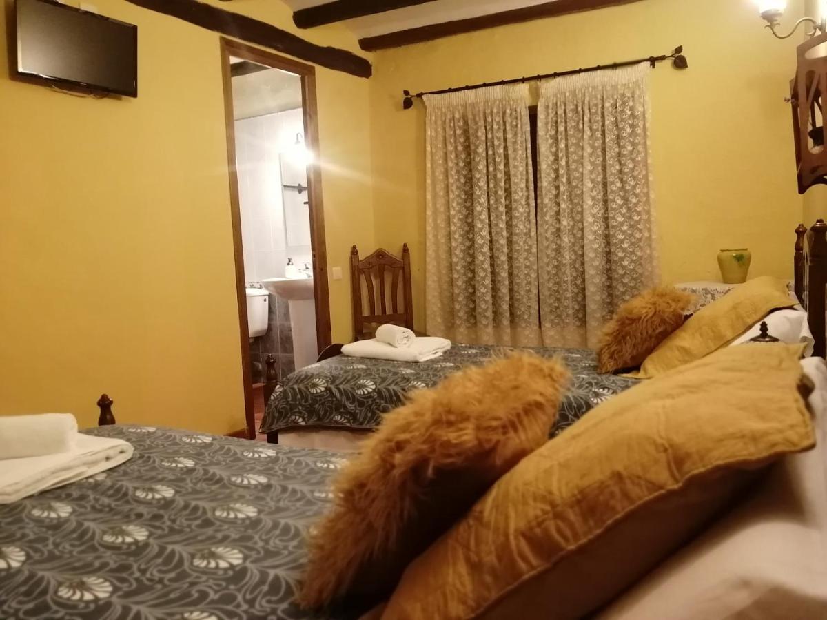 Bed and Breakfast Cal Pons Prades Zewnętrze zdjęcie