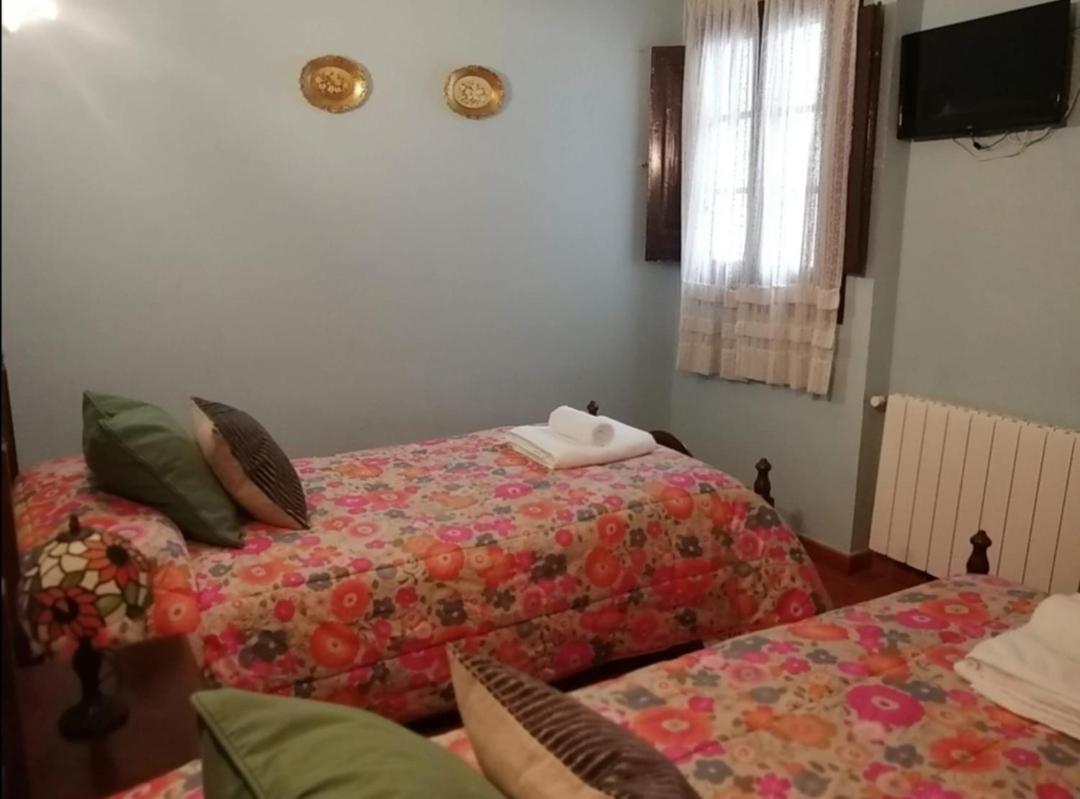 Bed and Breakfast Cal Pons Prades Zewnętrze zdjęcie