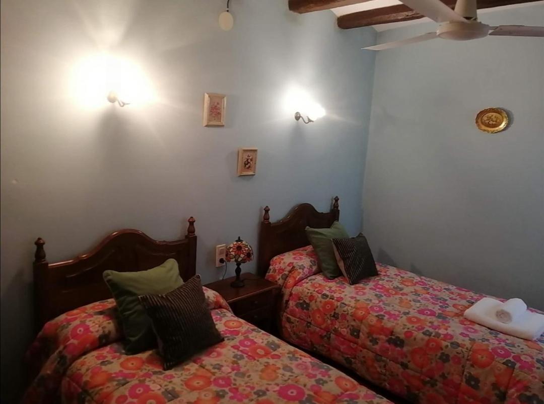 Bed and Breakfast Cal Pons Prades Zewnętrze zdjęcie